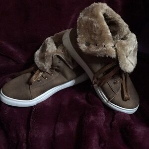 TWISTED Addison Slip in & Slip out Size 11